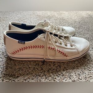 Ked’s Kickstart Pennant lace up shoes. Size 8.5 women’s.